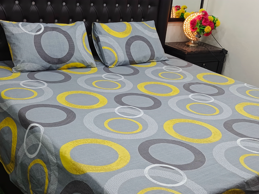 100% COTTON PRINTED BED SET (1 KING SIZE BED SHEET + 2 PILLOW COVER)