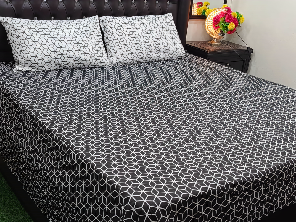 100% COTTON PRINTED BED SET (1 KING SIZE BED SHEET + 2 PILLOW COVER)