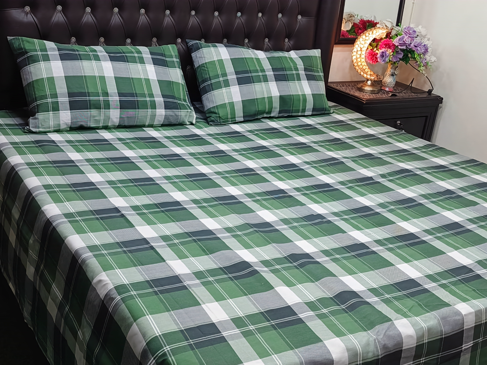 100% COTTON PRINTED BED SHEET SETS (1 KING SIZE BED SHEET + 2 PILLOW COVERS)