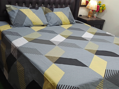 100% COTTON PRINTED BED SET (1 KING SIZE BED SHEET + 2 PILLOW COVER)