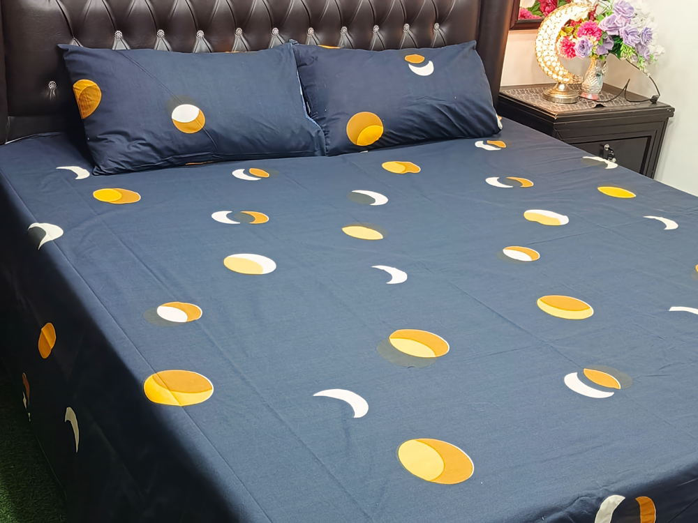 100% COTTON PRINTED BED SET (1 KING SIZE BED SHEET + 2 PILLOW COVER)