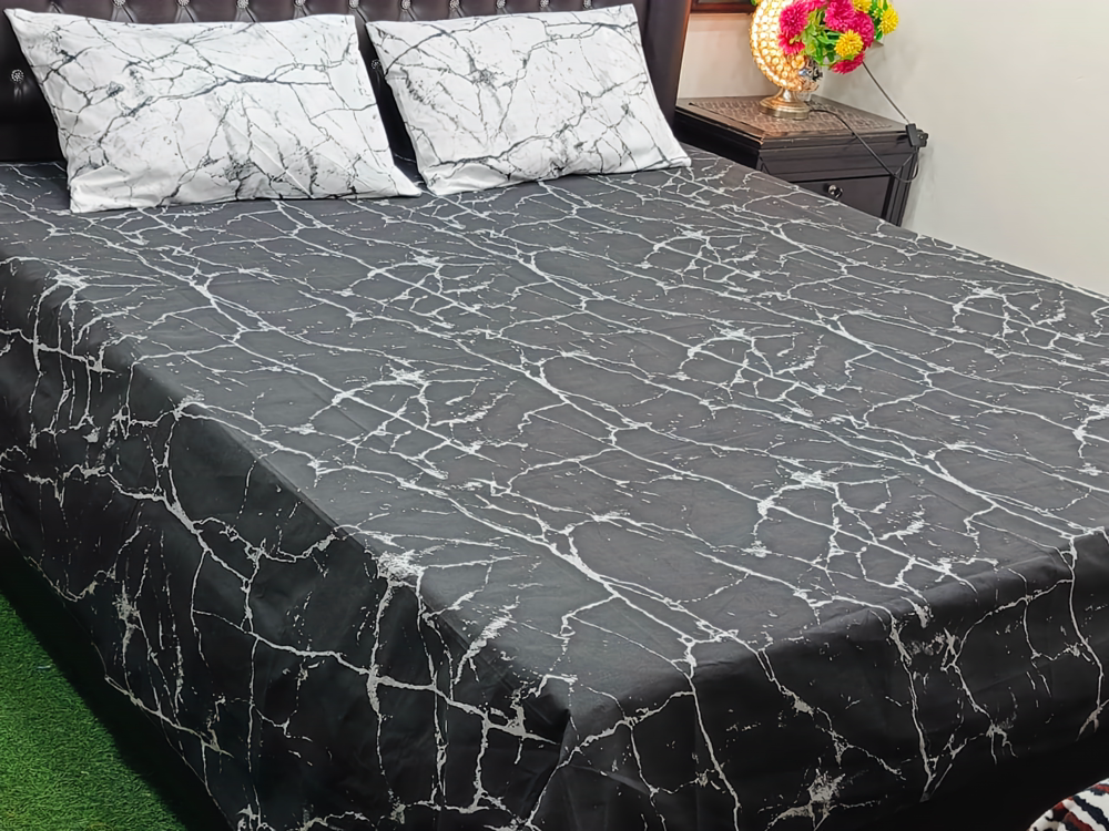 100% COTTON PRINTED BED SET (1 KING SIZE BED SHEET + 2 PILLOW COVER)