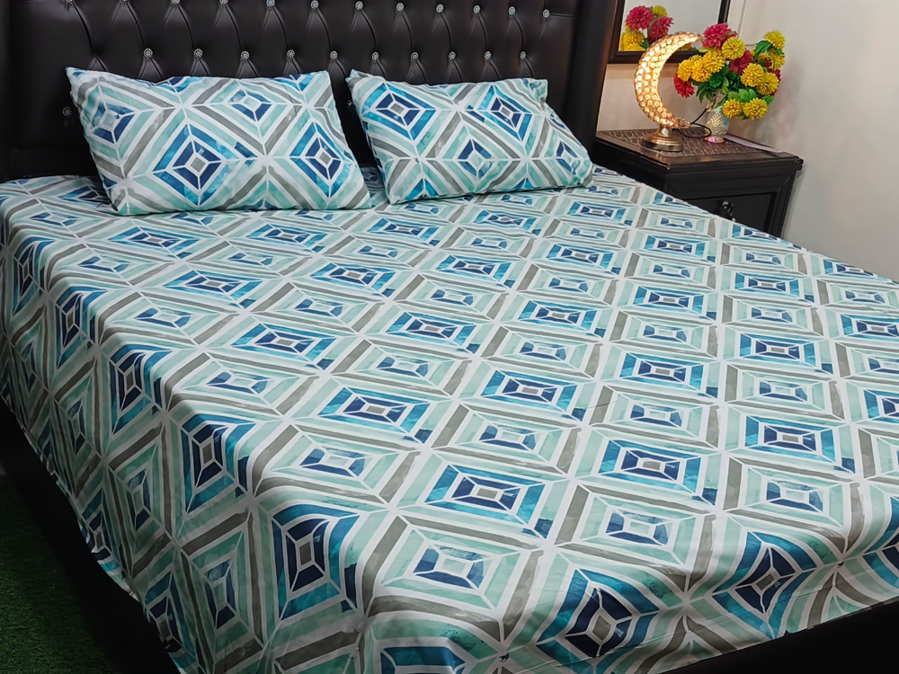 100% COTTON PRINTED BED SET (1 KING SIZE BED SHEET + 2 PILLOW COVER)